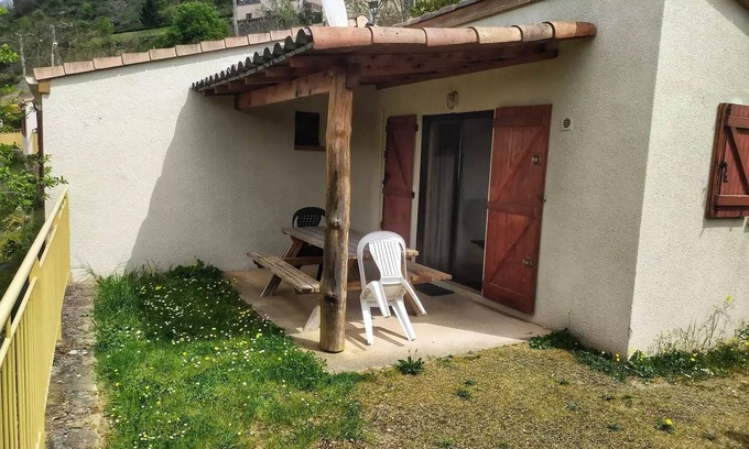 Saint-Rome-de-Tarn Chalet De Esquí | Camping de la Cascade **** - House-Chalet 35m2 - CLIM - TV - Washing machine - Sunbeds - (July-August: Saturday/Saturday) 4 persons