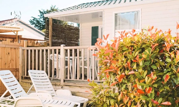 Surgeres Casa | Camping de la Gères *** - Mobilhome Pacific 26m2 5 people