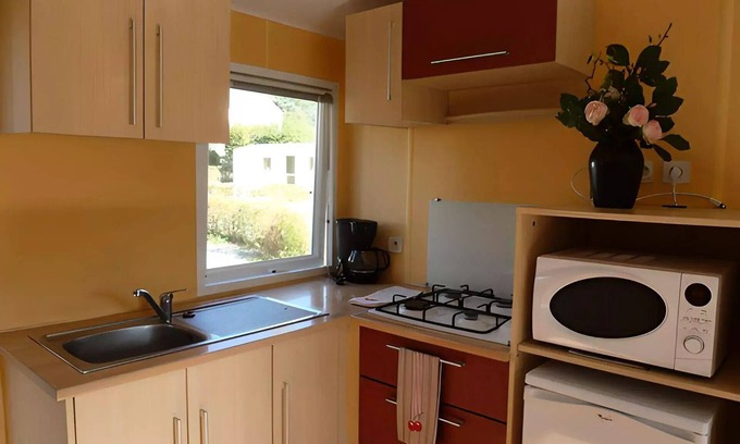Saint-Honore-les-Bains Casa | Camping Les Bains *** - Mobilhome Super Venus 3 Habitaciones 4 personas