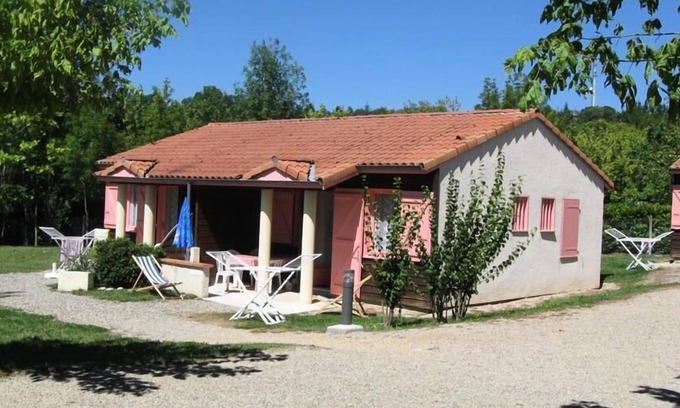 Montpezat-de-Quercy Casa | Camping du Faillal *** - Casa rural 4 piezas 6/8 personas