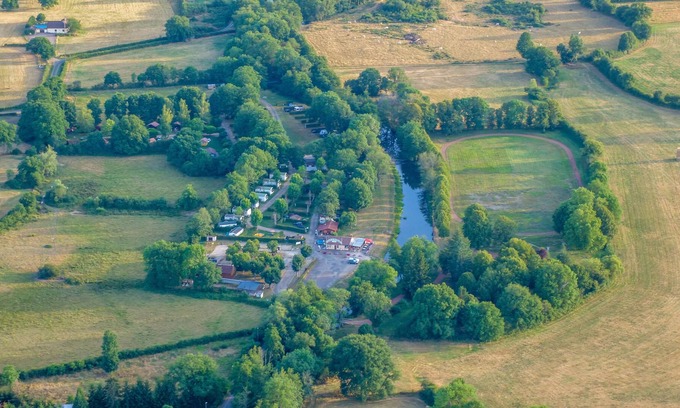 Epinac Alquiler De RV | Camping du Pont Vert