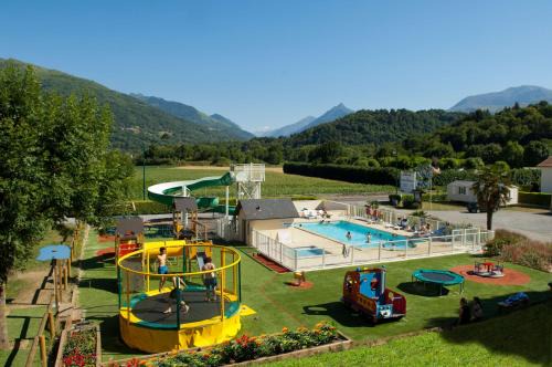 Agos-Vidalos Otro | Camping Familial - Parc Aquatique - Grande Aire de Jeux à la Montagne