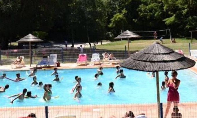 Saint Maime Casa | Camping La Rivière - Tienda Flor gratis 3 habitaciones 5 personas sin baños