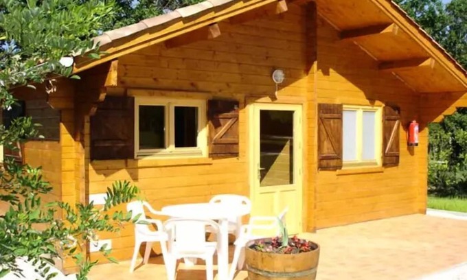 Devillac Chalet De Esquí | Camping Fontaine Du Roc *** - Bonito Chalet 3 Habitaciones 5 Personas