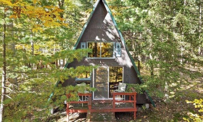Holcomb Casa | Camping Hideaway | A-Frame | Rustic