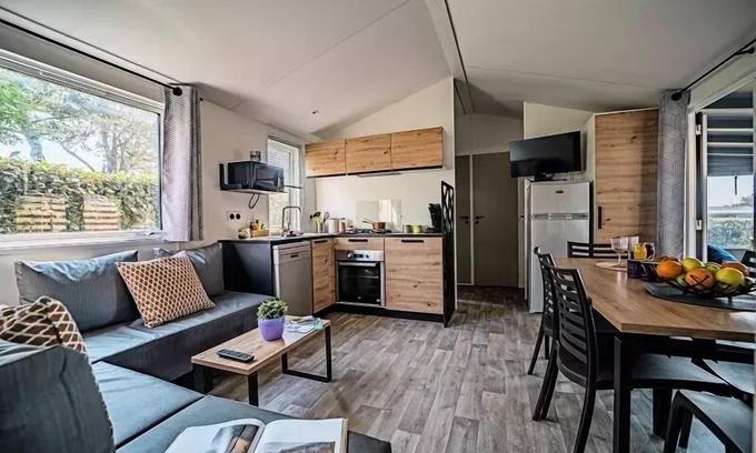 Brem Sur Mer Casa | Camping L'Océan***** - Quattro 5 room mobile home 8 people Jacuzzi
