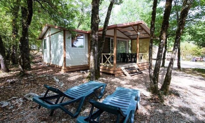 Souillac Chalet De Esquí | Camping La Paille Basse - Chalet Confort 4 Pièces 6 Personnes