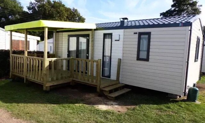Fouesnant Casa | Camping La Roche Percée **** - Comfort 3-room mobile home for 4 people