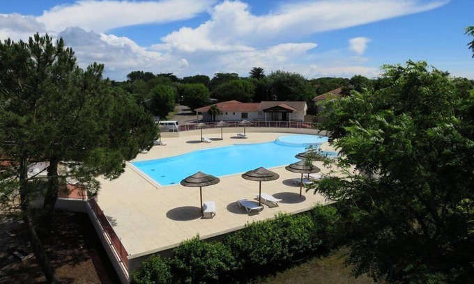 Saint-Jean-de-Monts Alquiler De RV | Camping Le Both d'Orouet*** - La Tôt ready to camp 2/4 People Without Sanitary