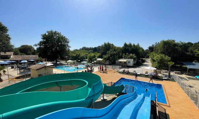Grayan-Et-L'Hopital Otro | Camping Les Franquettes