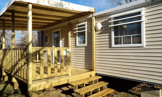 Limeuil Casa | Camping les Poutiroux **** - O'HARA FAMILLE 3 chambres 6 personnes