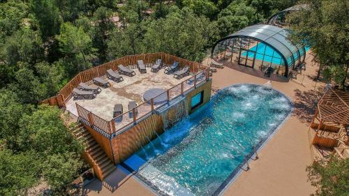 Sommieres Hotel | Camping Les Prés du Roi