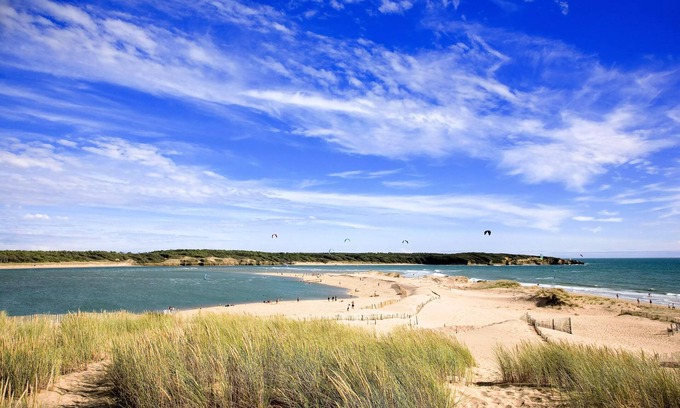 Talmont-Saint-Hilaire Alquiler De RV | Vrbo Property