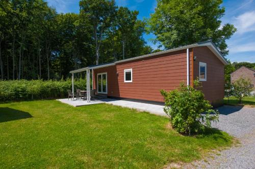 Remersdaal Chalet De Esquí | Camping Natuurlijk Limburg - chalet 4p