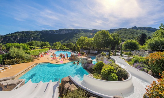 Cantobre Chalet De Esquí | Camping RCN Val de Cantobre