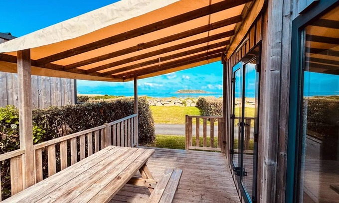 Trelevern Casa | Camping Seasonova Les 7 Iles *** - PRESTIGE COTTAGE - 3 Bedrooms 6 persons