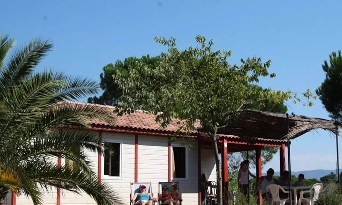 Le Muy Chalet De Esquí | Camping Tikayan Les Cigales***** - Chalet Quirigua Confort 4 Rooms 6/8 People Air Conditioning