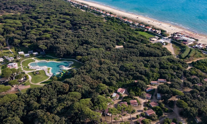 Lido dei Pini Alquiler De RV | Camping Village Parco della Gallinara