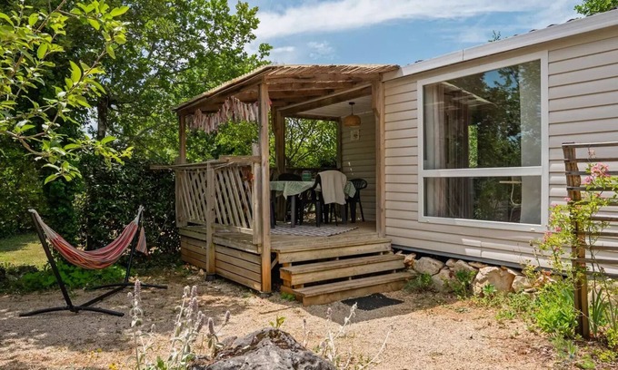 Saint-Antonin Noble Val Casa | Camping Les 3 Cantons **** - Mobil home Loggia 3 habitaciones 4 personas
