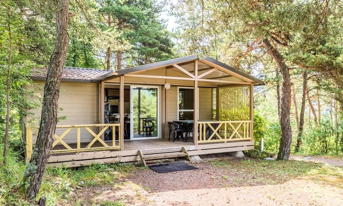 La Salle-en-Beaumont Chalet De Esquí | Campsite Le Champ Long *** - Comfortable 3 bedroom cottage for 6 people