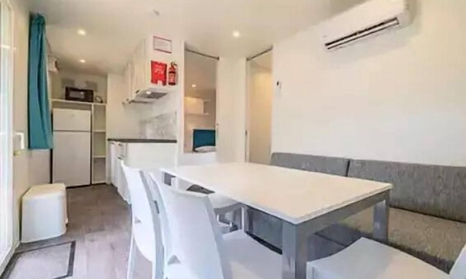 Les Mathes Casa | Campsite La Pinède***** - Premium 3-room mobile home for 4 people Air-conditioned + TV