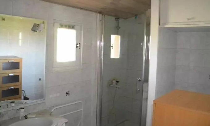 Fumel Villa | Campsite Les Catalpas *** - Cottage 2 CH air conditioning 7 people