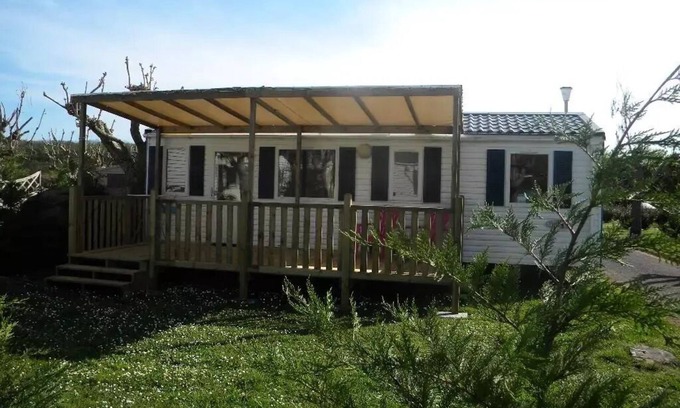 Fumel Casa | Campsite Les Catalpas *** - H26 Mobilhome CLIM 3 ch 6 persons
