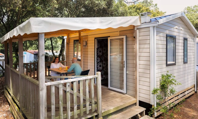 Jard-sur-Mer Casa | Campsite maeva Breathe Summer fragrances **** - Mobil-Home ESSENTIAL 2 Rooms 2/4 People + TV