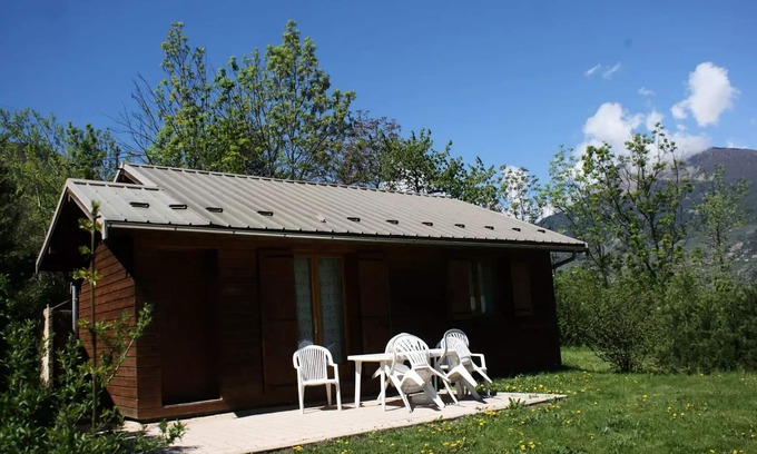 Guillestre Chalet De Esquí | Santiago camping Les Pins *** - Comfort Cottage 3 habitaciones 4/6 personas