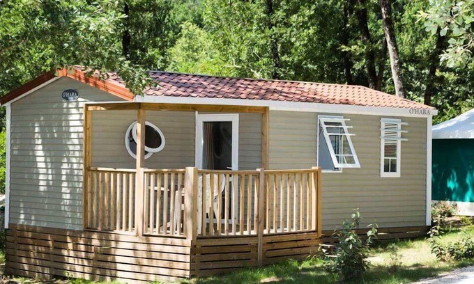 Servies Casa | Camping Saint Pierre de Rousieux *** - Casa móvil Ohara 4 Habitaciones 6 Personas