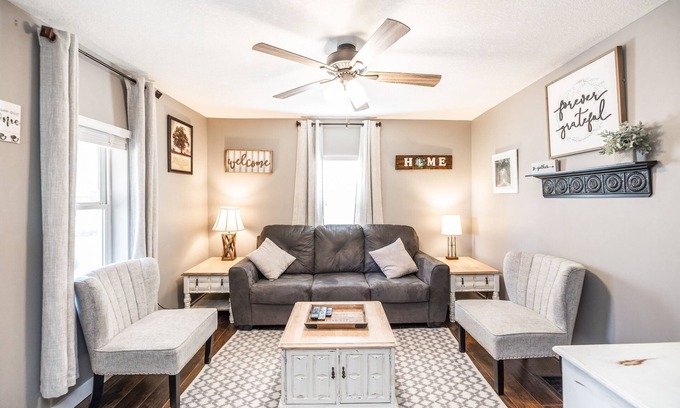 Balfour Casa | Camryn's Cottage