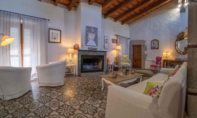 Fortia Casa | Can Bayre-Casa Rural