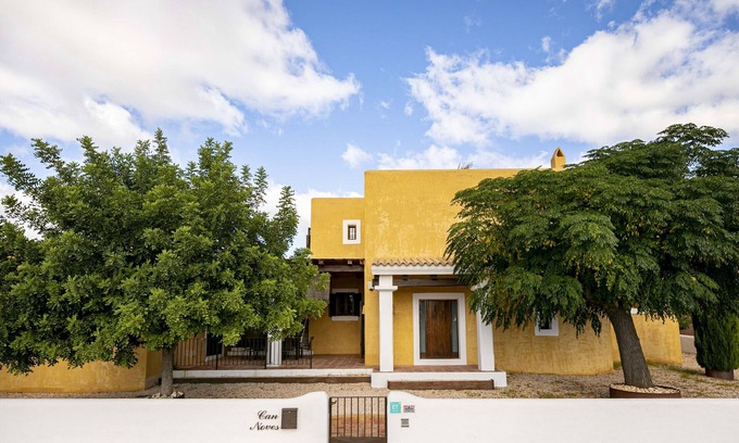 Sant Francesc Xavier Villa | CAN NOVES - Casa independiente, céntrica y tranquila