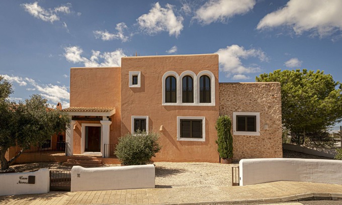 Sant Francesc Xavier Villa | CAN NOVES-Fabulosa villa en zona céntrica y tranquila