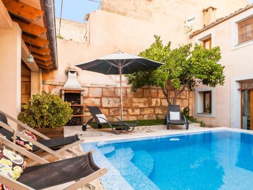 Petra Casa | Can Floreada