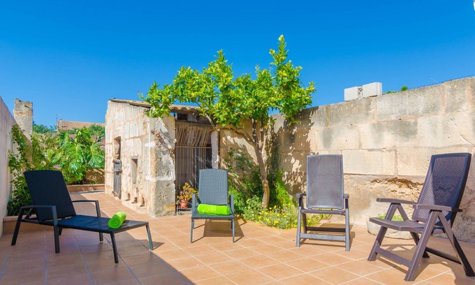 Porreres Casa | CAN SALAS - Apartamento con terraza en Porreres. WiFi Gratis