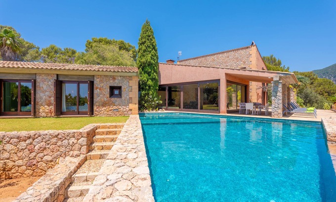 Bunyola Villa | CAN TONI GAT - Villa con piscina privada y hermoso jardín en un entorno natural privilegi