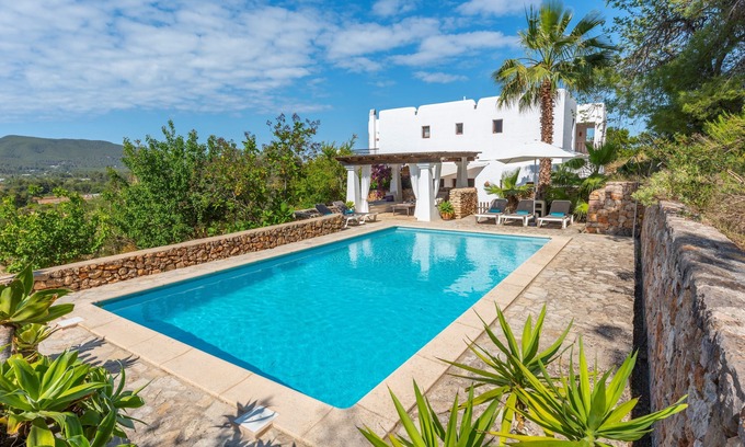 Santa Eulalia del Río Casa | GRAN CASA IBICENCA CON PISCINA - NATURALEZA, RELAX Y PRIVACIDAD