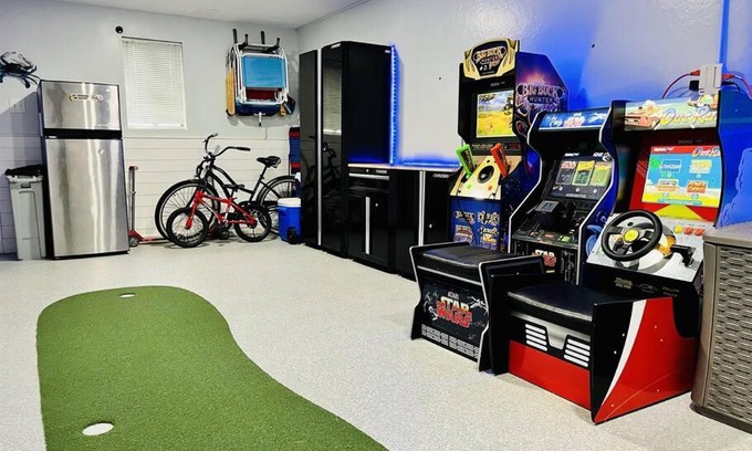 North Ocean City Casa | Canal Beach Home With Your Own Arcade!
