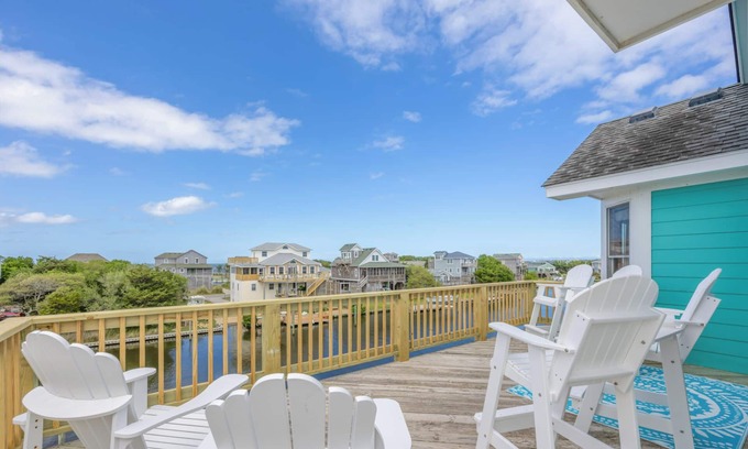 Brigands' Bay Casa | Canalfront Home with Private Pool, Hot Tub, Private Boat Dock, Game Room