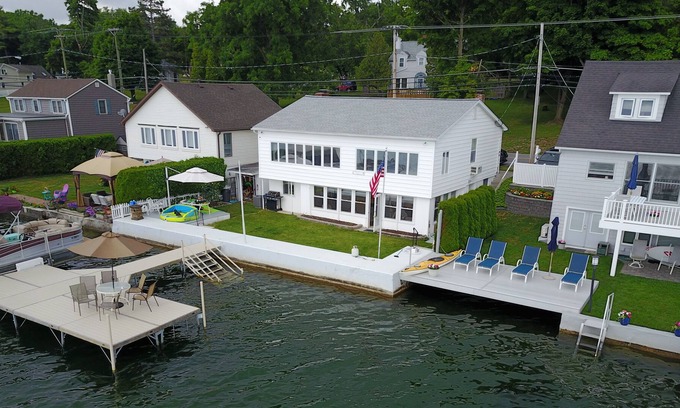 Canandaigua Cabaña | Canandaigua Lake Rental Cottage-Perfect para verano, tours de vino o vacaciones de esquí