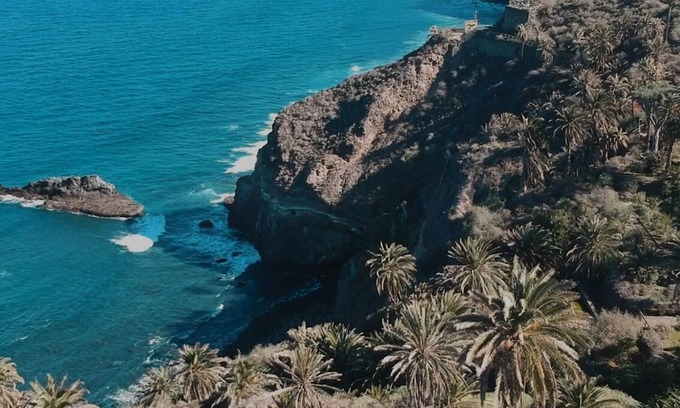Los Realejos Casa | Canary Biohostel, ecología, agroturismo, surf, parapente, trail,