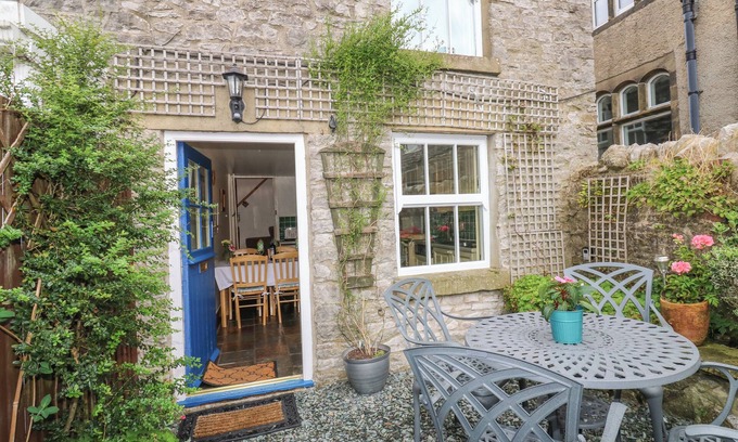 Litton Cabaña | Candlelight Cottage
