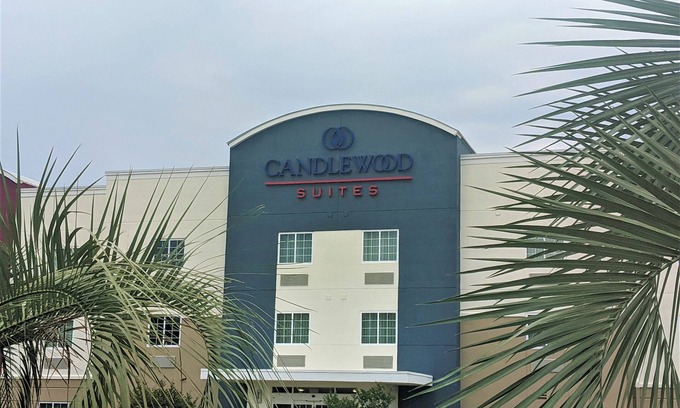 Macon Hotel | Candlewood Suites Macon by IHG