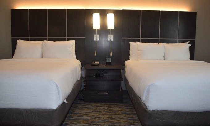 Metrocenter - North Rhodes Park Hotel | Candlewood Suites Nashville - Metro Center by IHG