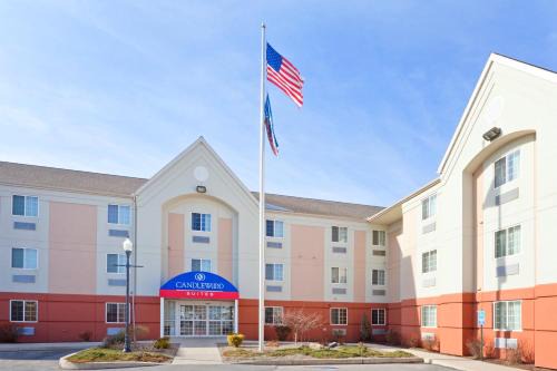 Williamsport Hotel | Candlewood Williamsport by IHG
