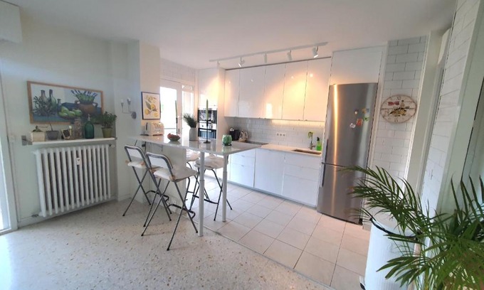 Prado - Republique Apartamento | Cannes Prince de Galles