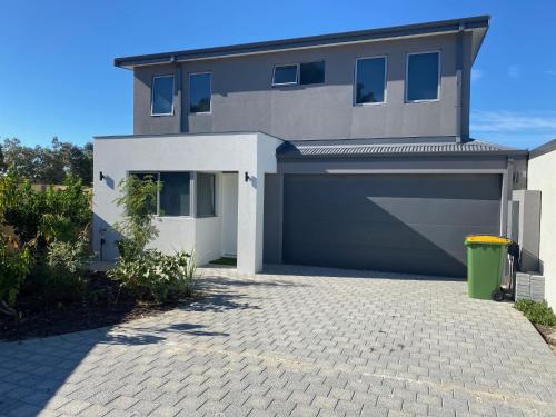 Canning Vale Casa | Canning Vale Family Accommodation