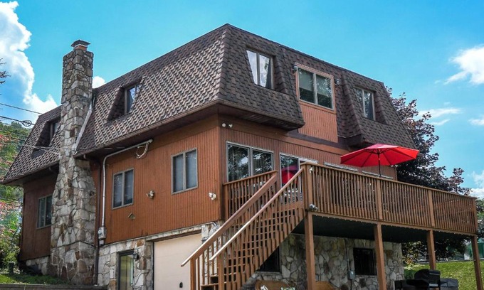 Thayerville Casa | Canoe Cottage