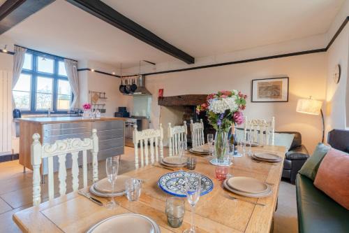 Wotton-under-Edge Casa | Canons Court Lodge